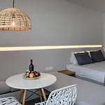 Seaside Tinos Daire *