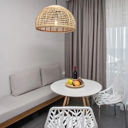 Seaside Tinos Kionia