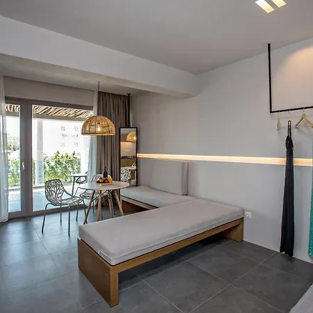 Seaside Tinos Apartment *