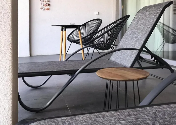 Seaside Tinos Kionia